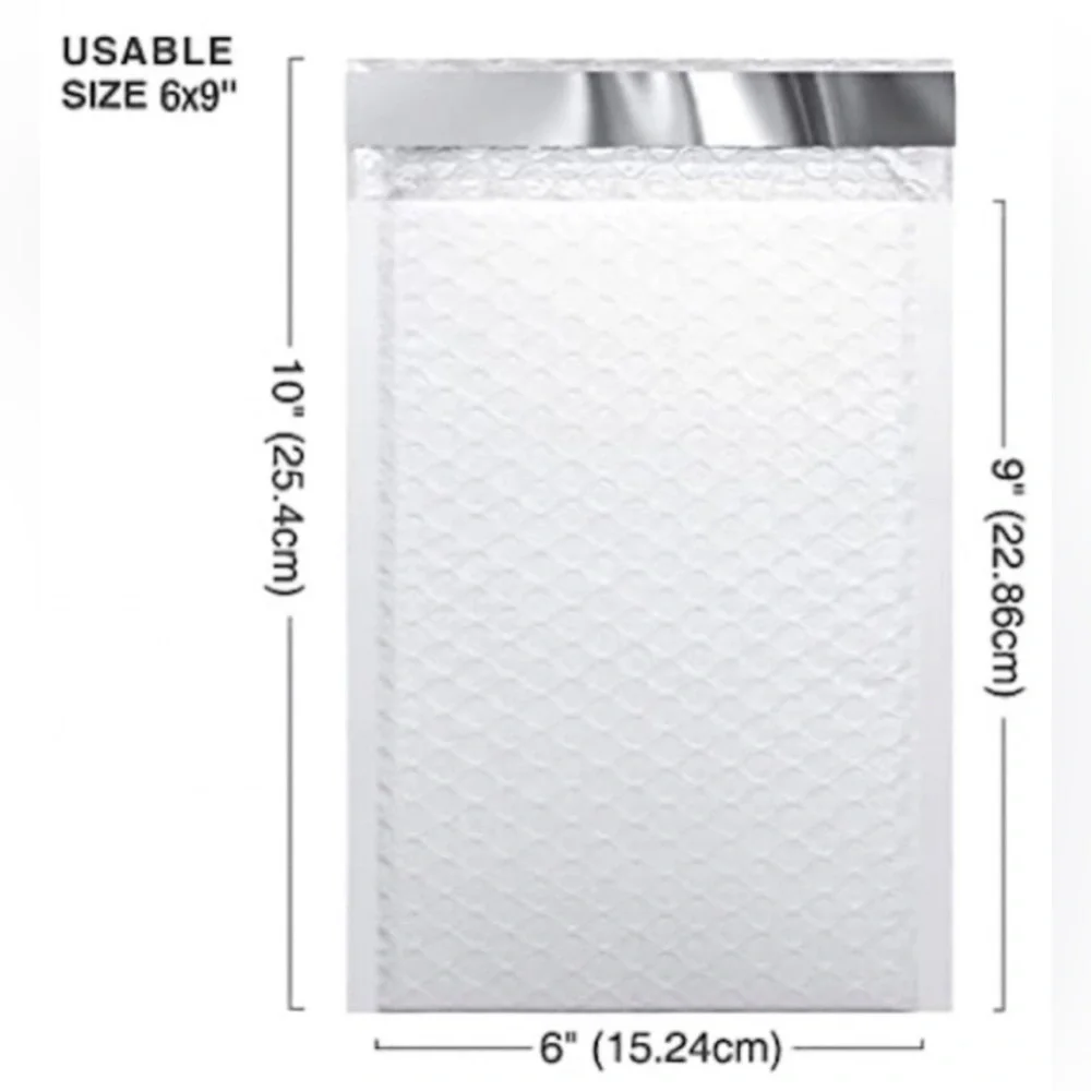 40pcs Set ~Includes 20 Assorted Bubble Poly Mailers & 20 “Thank You” Stickers 🆕